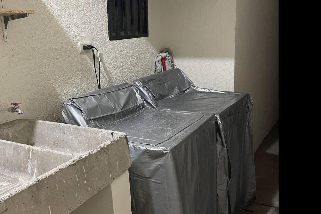 Casa Eliseos, A 5 Minutos De La Linea Fronteriza Villa Nogales  Kültér fotó